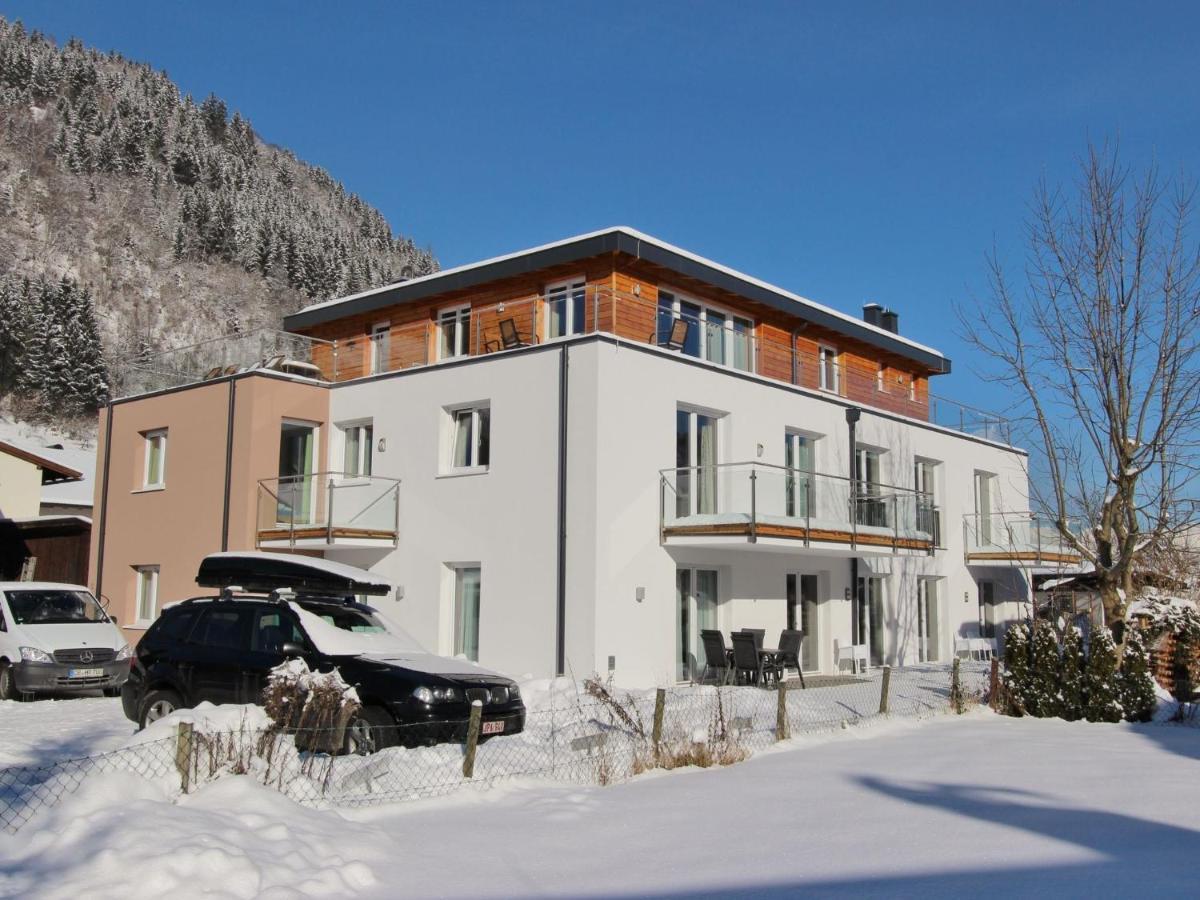 Villa Spacious In Near Ski Area Zell am See